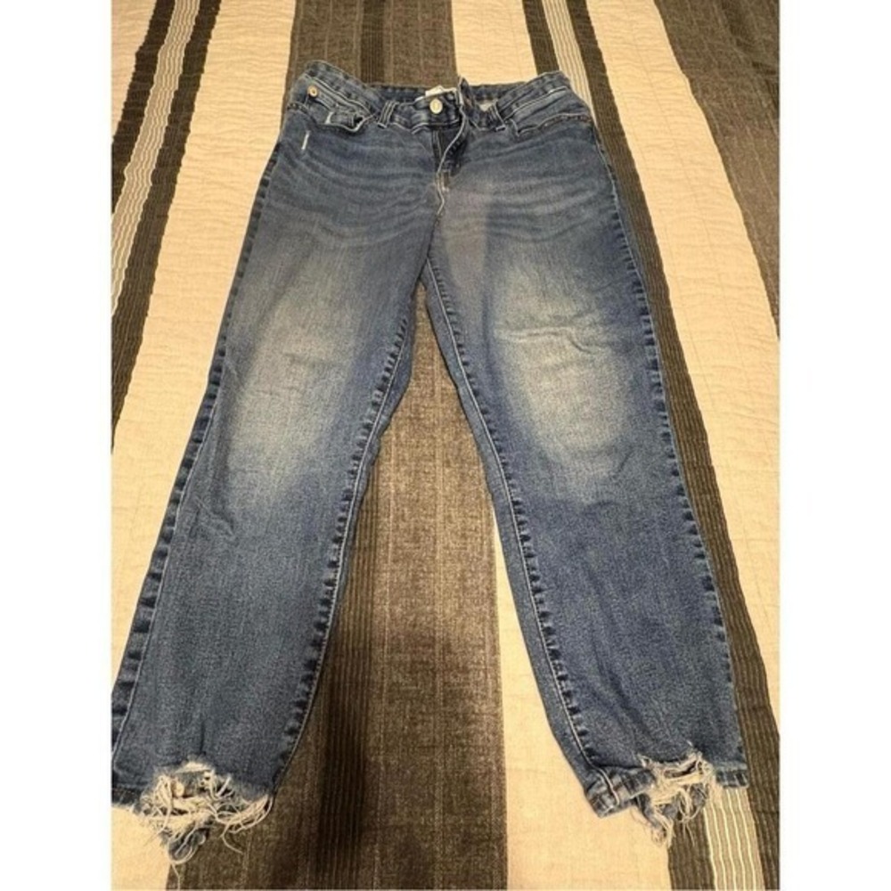 Levi's distressed size 12